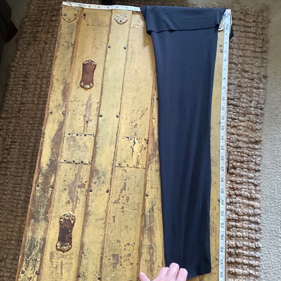 NIKE YOGA LUXE LEGGINGS BLACK 7/8 LEGGING WORKOUT S NWT - Picture 10 of 16